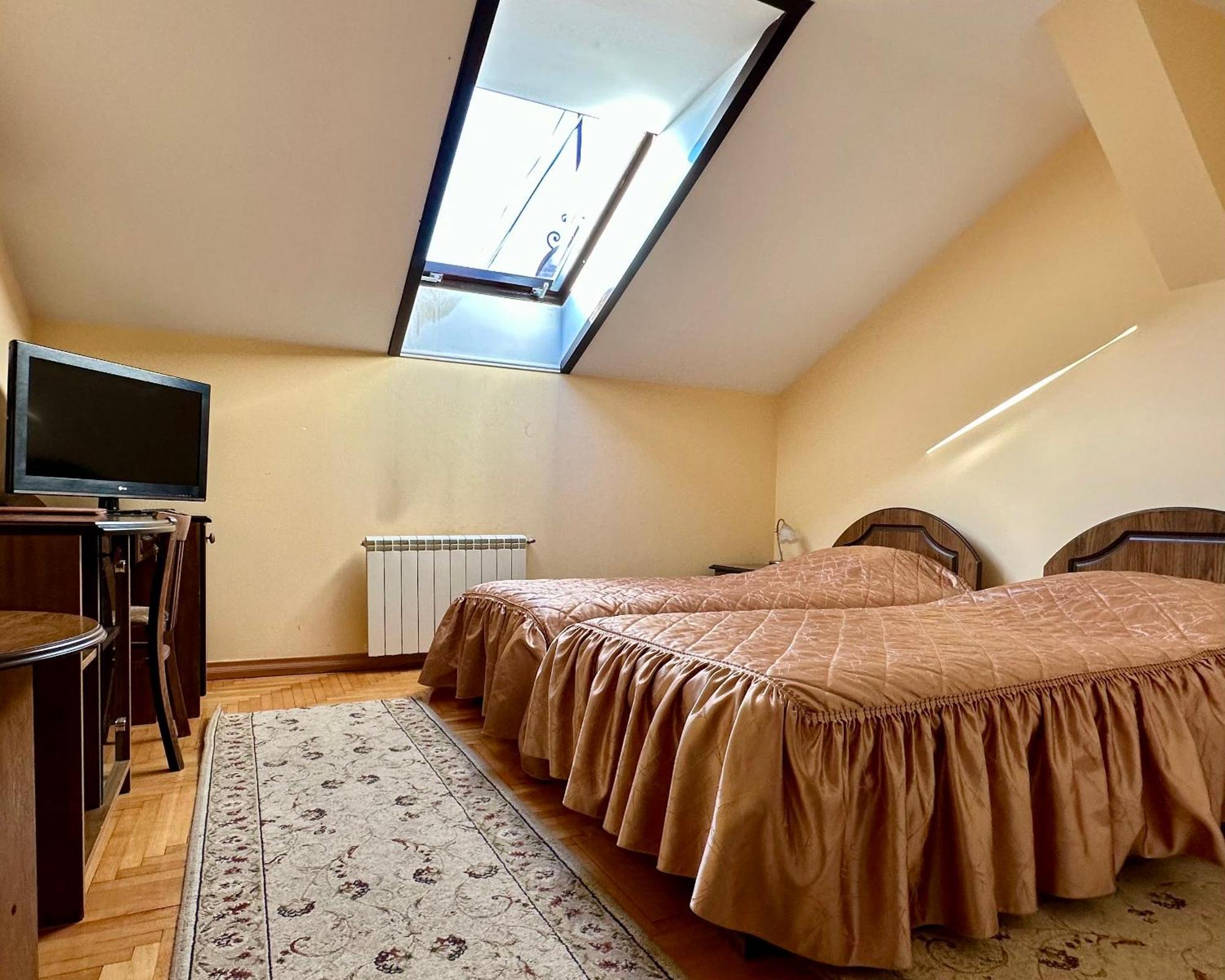 Hotel Star Mukaczewo Zewnętrze zdjęcie