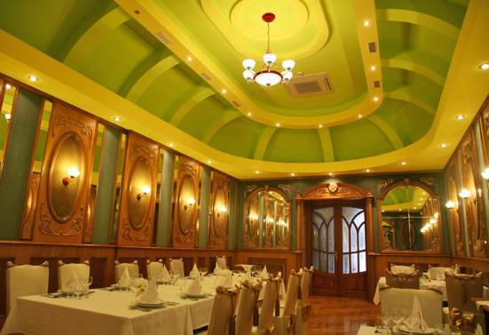 Hotel Star Mukaczewo Zewnętrze zdjęcie