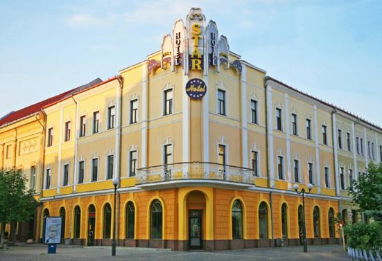 Hotel Star Mukaczewo Zewnętrze zdjęcie