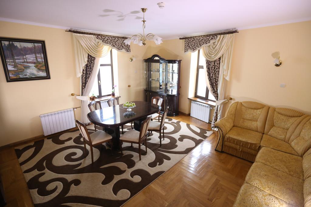 Hotel Star Mukaczewo Pokój zdjęcie