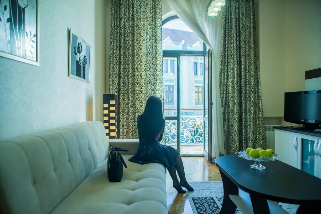 Hotel Star Mukaczewo Zewnętrze zdjęcie