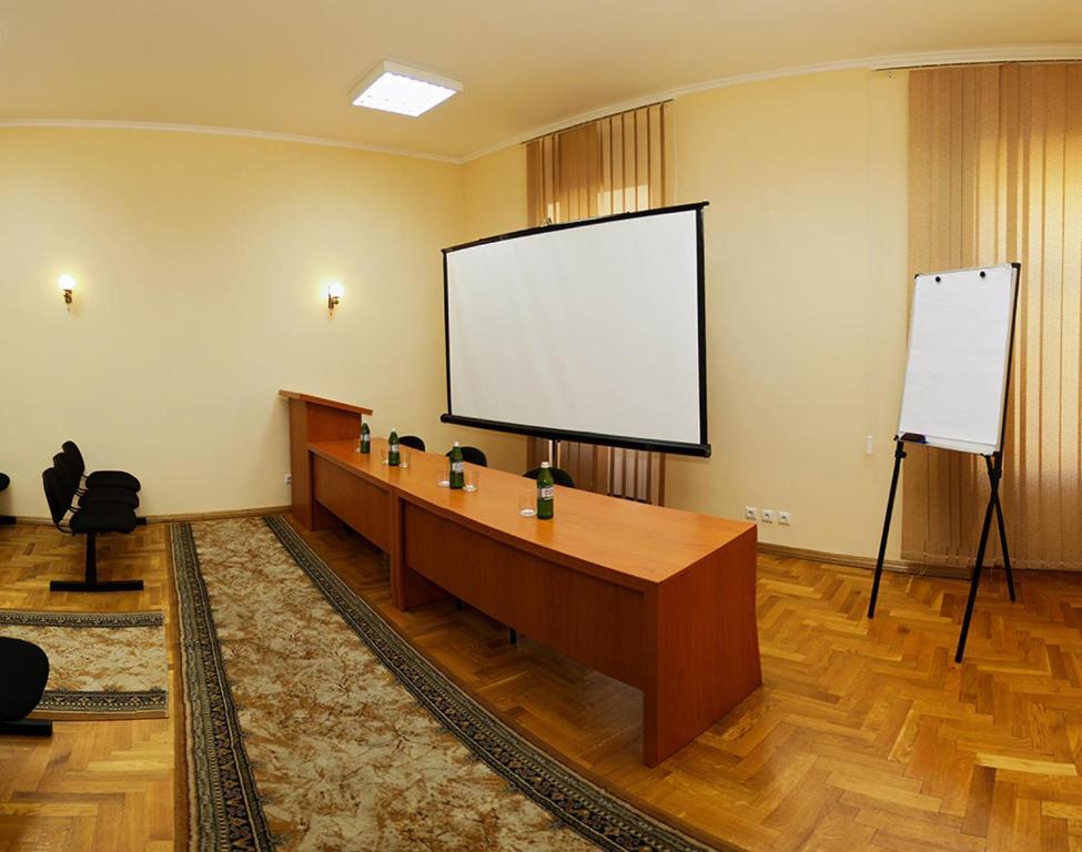 Hotel Star Mukaczewo Zewnętrze zdjęcie